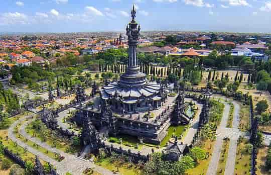 lapangan renon bali (3)